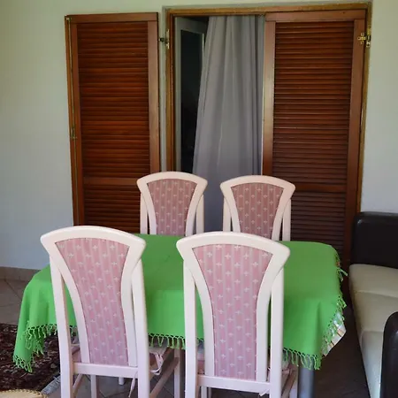 Apartament Hous Mira Poreč Zewnętrze zdjęcie